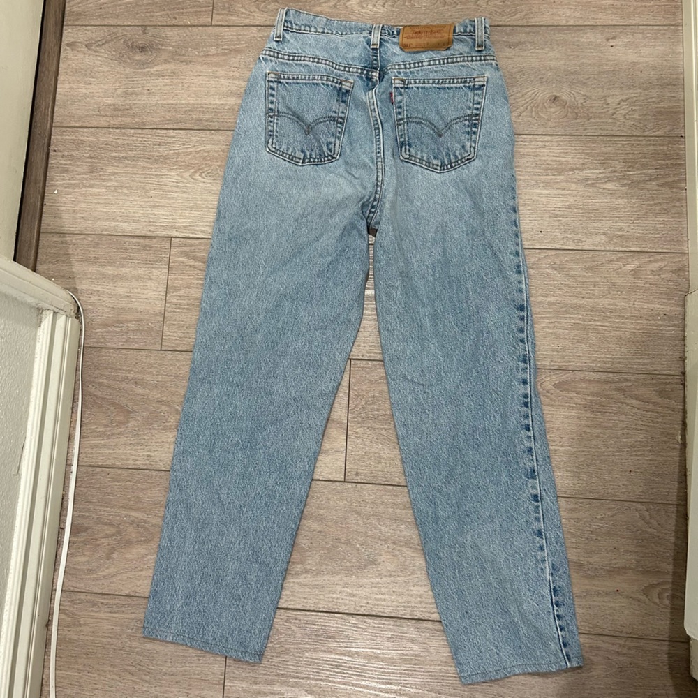 Vintage 90s Levi’s Women’s 521 Tapered Fit Tapered Leg Size 8 Long Jeans